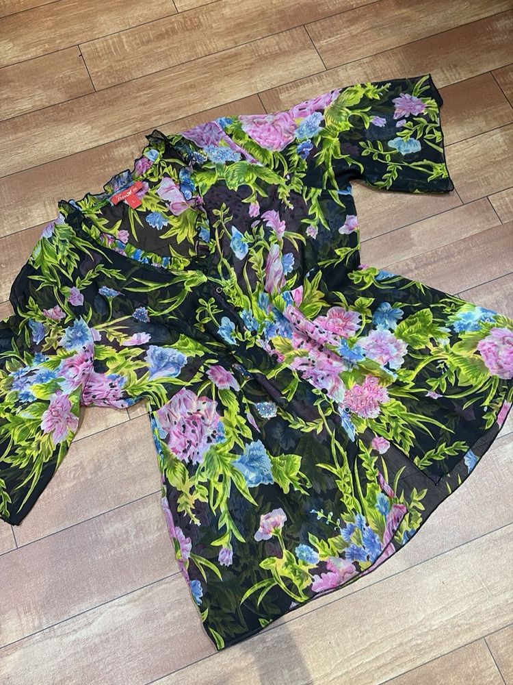 Chiffon Floral whimsy Print Top