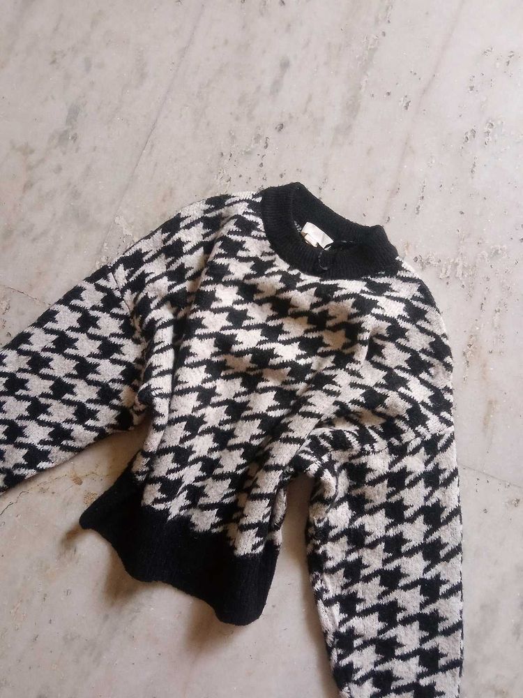 H&amp;M Houndstooth Knit Sweater ♥️