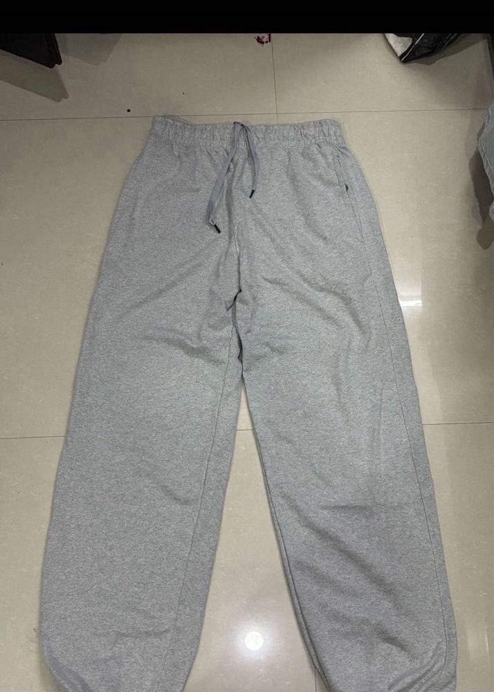 grey comfy unisex sweatpants