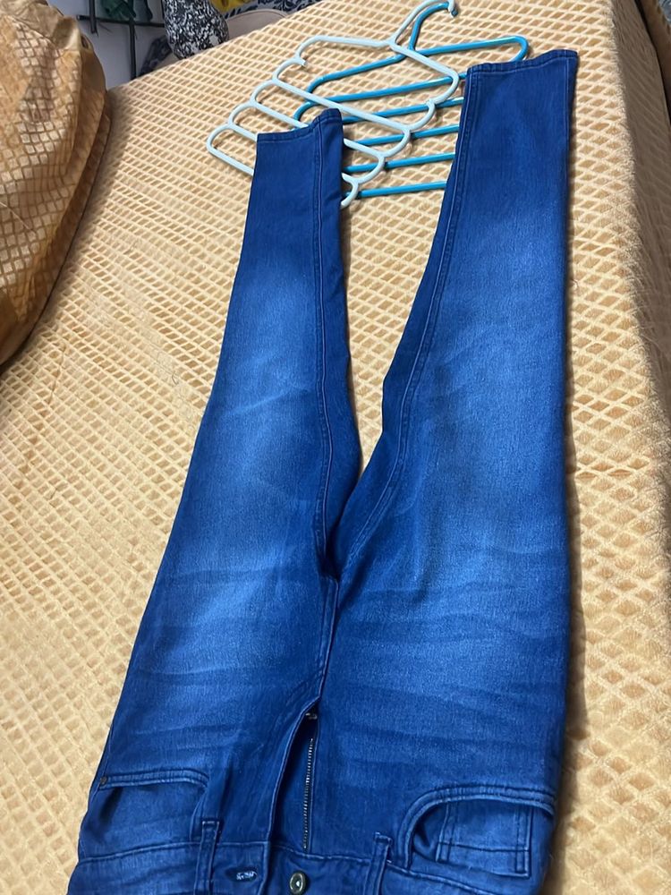Dark Wash Denim Skinny Jeans