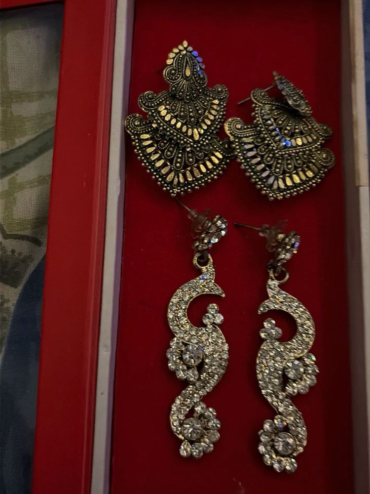 Elegant Antique &amp; Crystal Earrings Set