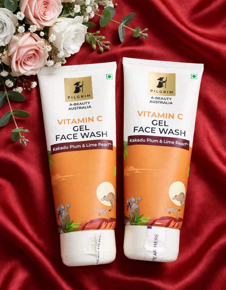 Pack of 2 💖 PILGRIM VITAMIN C GEL FACE WASH - KAK
