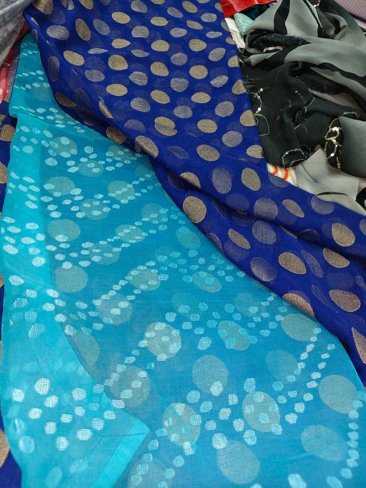 Beautiful 2 Colour Saree Navy Nd Blue Dot Desig
