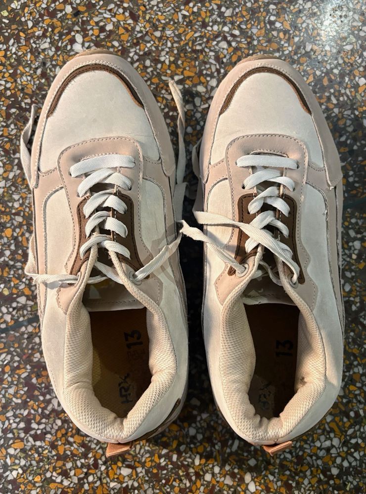 Women shoes