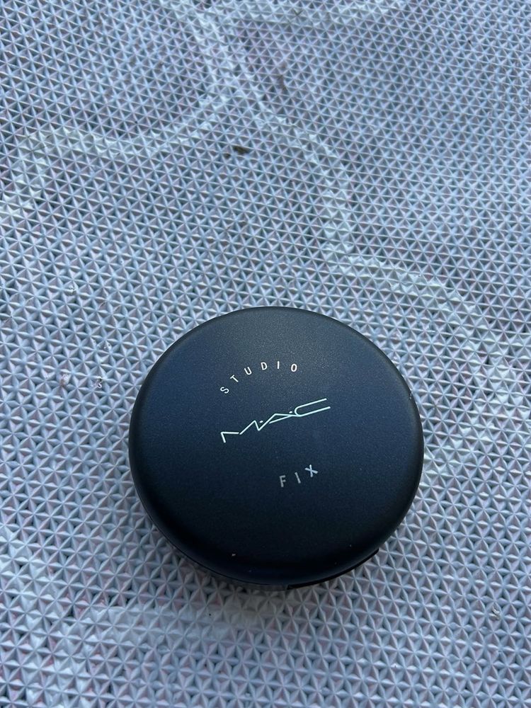 MAC Studio Fix Powder Foundation