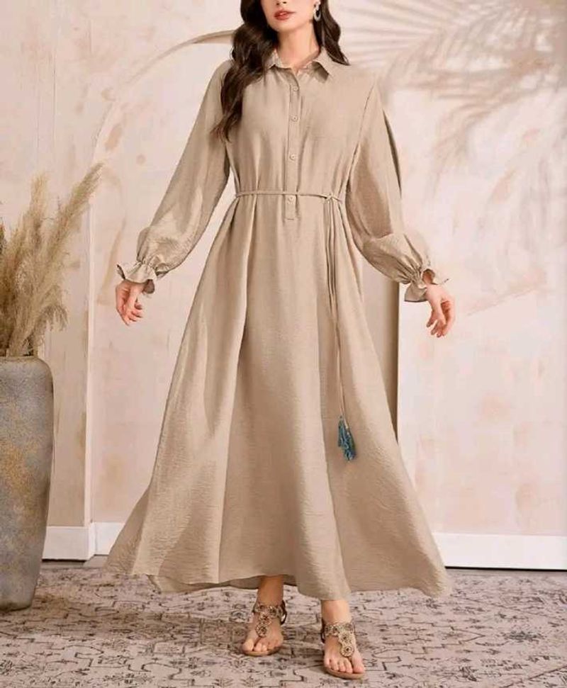 Elegant Button-Down Midi Dress