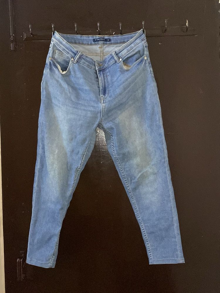 Light Wash Denim Jeans
