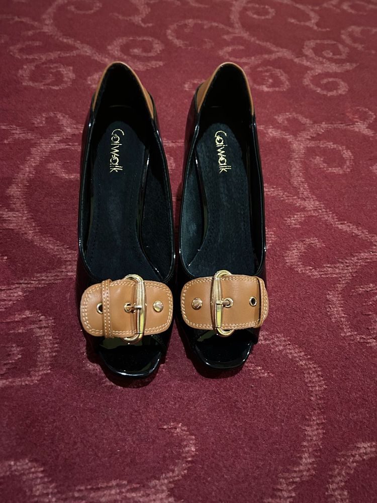 Stylish Black Peep-Toe Heels