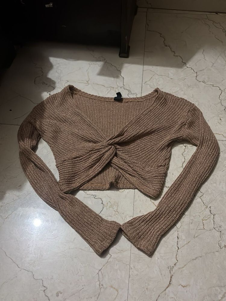 Twisted Front Knit Crop Top