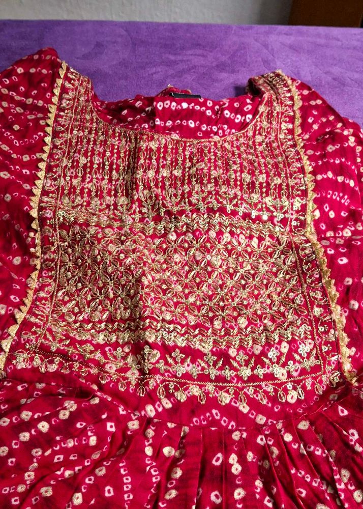 Red Bandhani Embroidered Kurti