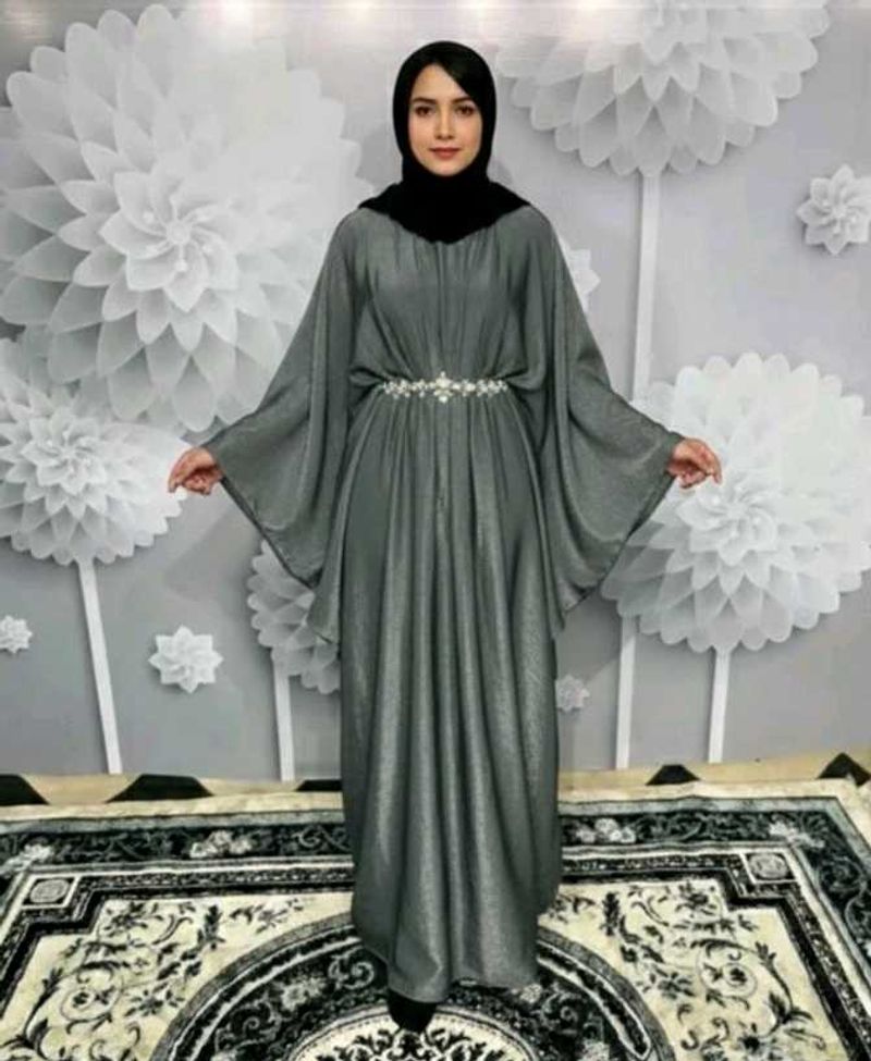 Elegant Dubai Kaftan Gray Abaya, Burqua