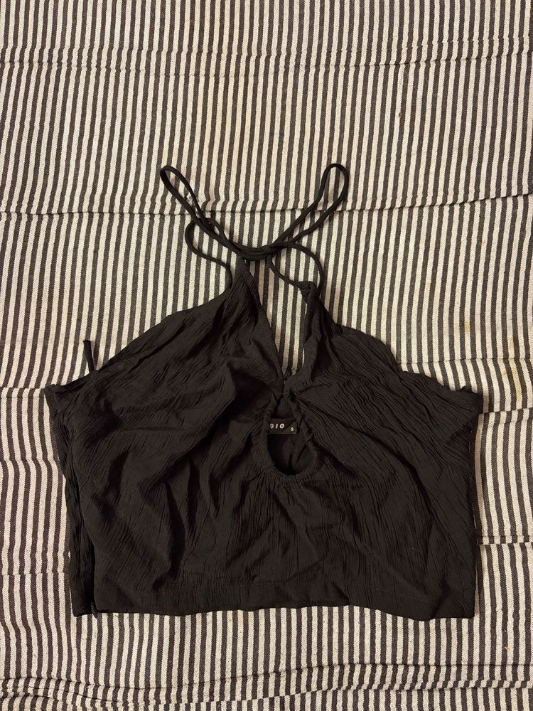 Black Crinkle Halter Neck Top