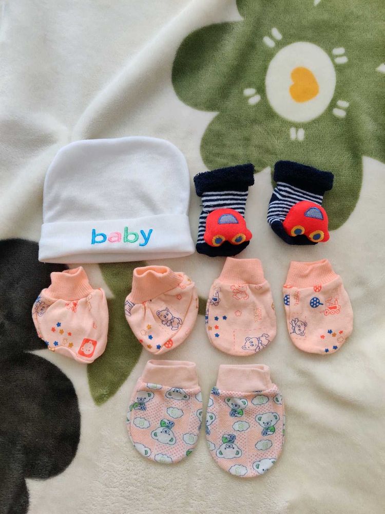 Baby Hat, Socks, and Mittens Set