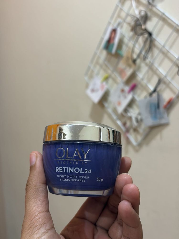 Olay Regenerist Retinol24 Night Moisturiser