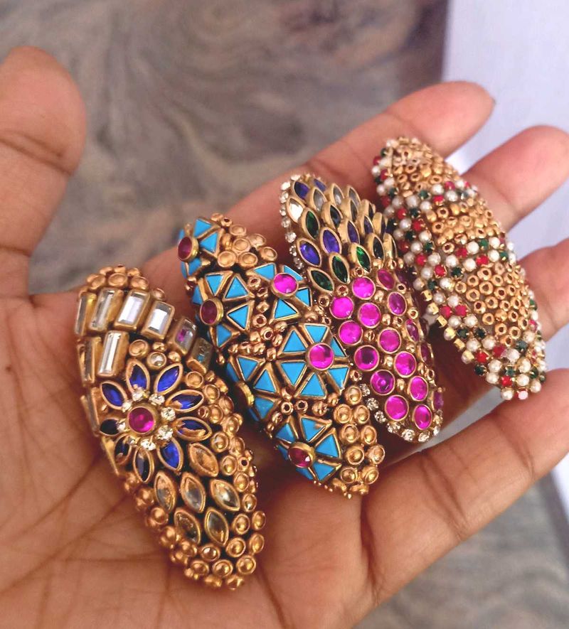 Saree Pins set of 4