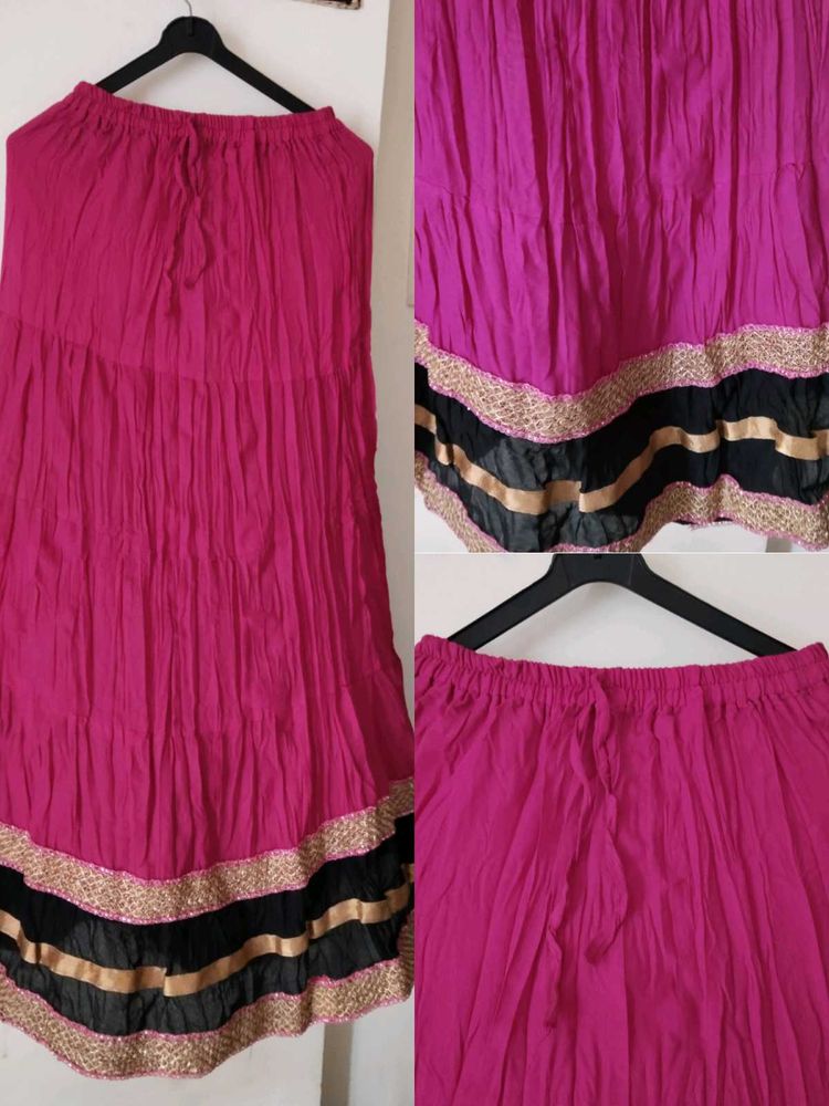 Ethnic pink skirt 💕