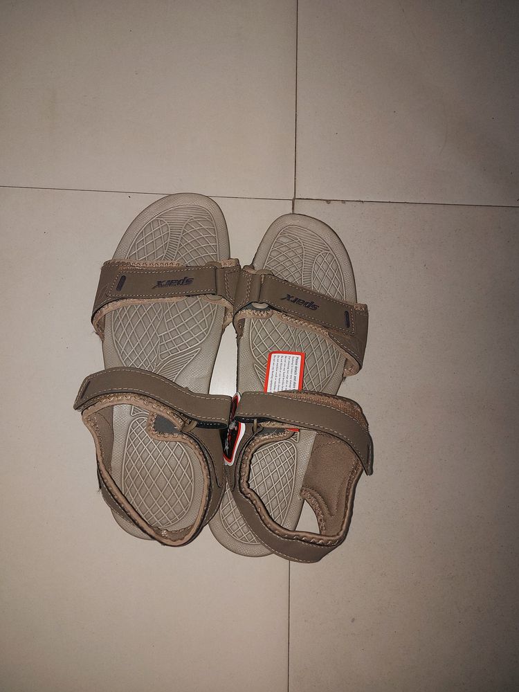 Men's Casual Sandal.