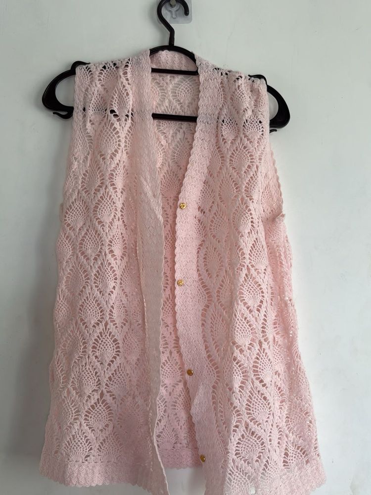 Chic Lace Knit Sleeveless Vest