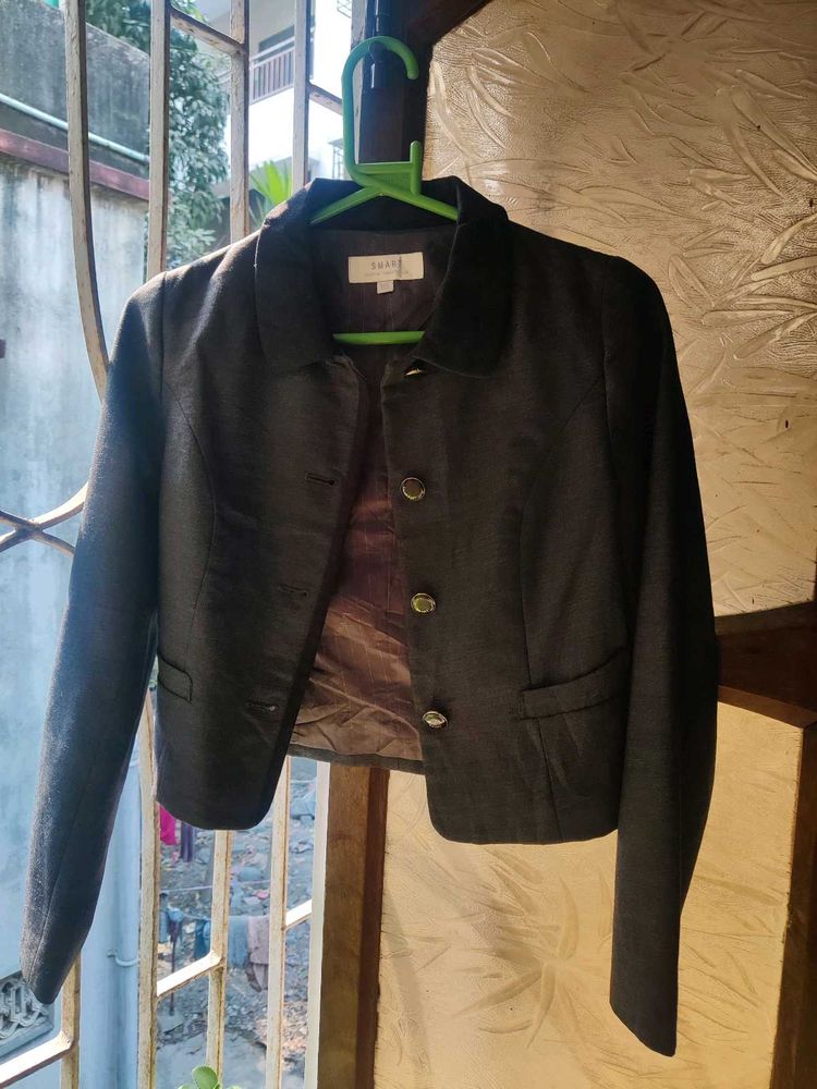 Women's Classic Black Blazer