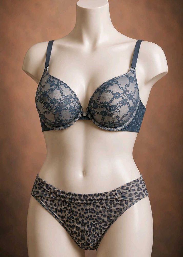 🇳🇿💫🎀 Victoria's secret lingerie set