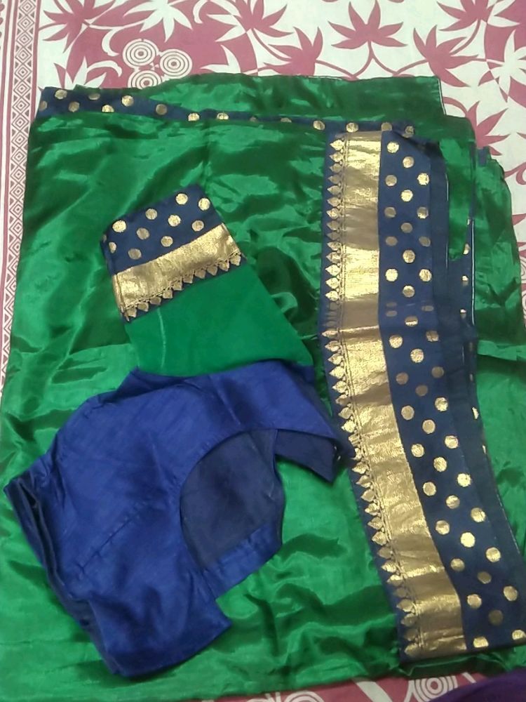 Saree With Blouse