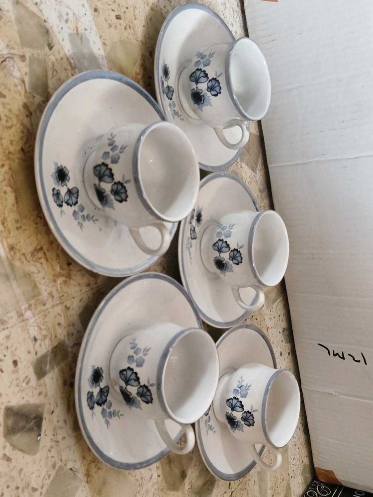 set of 12 Vintage Floral Tea Cups &amp; Saucers Se