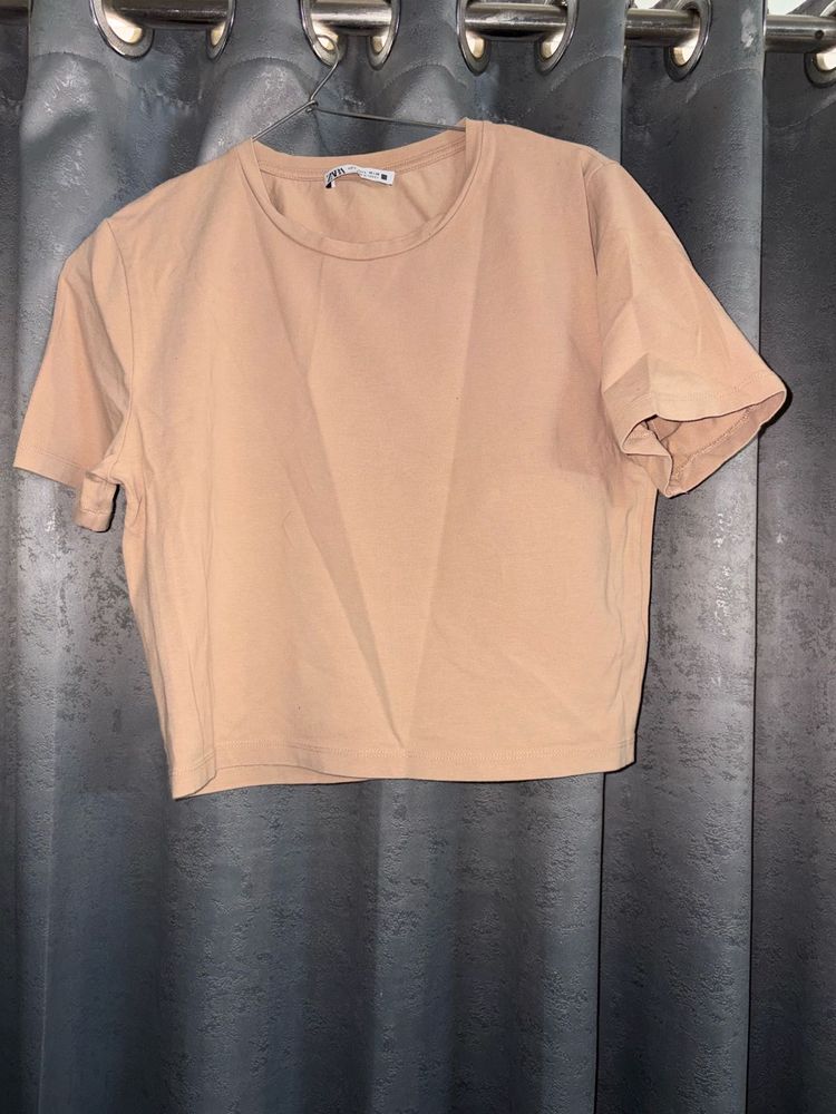 Zara Casual Tan T-Shirt