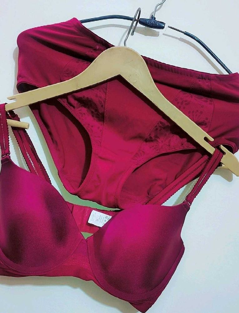 Burdundy Color 34 Bust Bra &amp; 32 Waist Panty Set