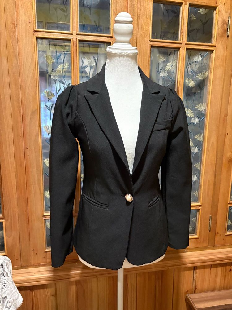 Classic Black Blazer with Puff Sleeves