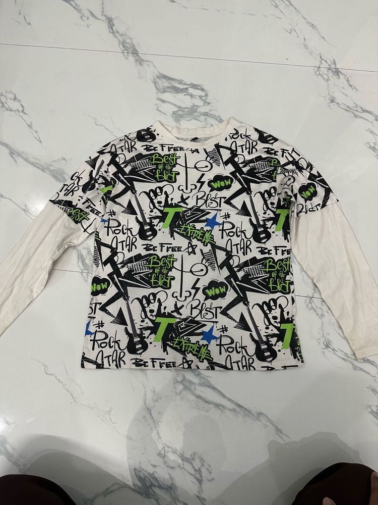 Graphic Print Long Sleeve T-Shirt Dr sleeves
