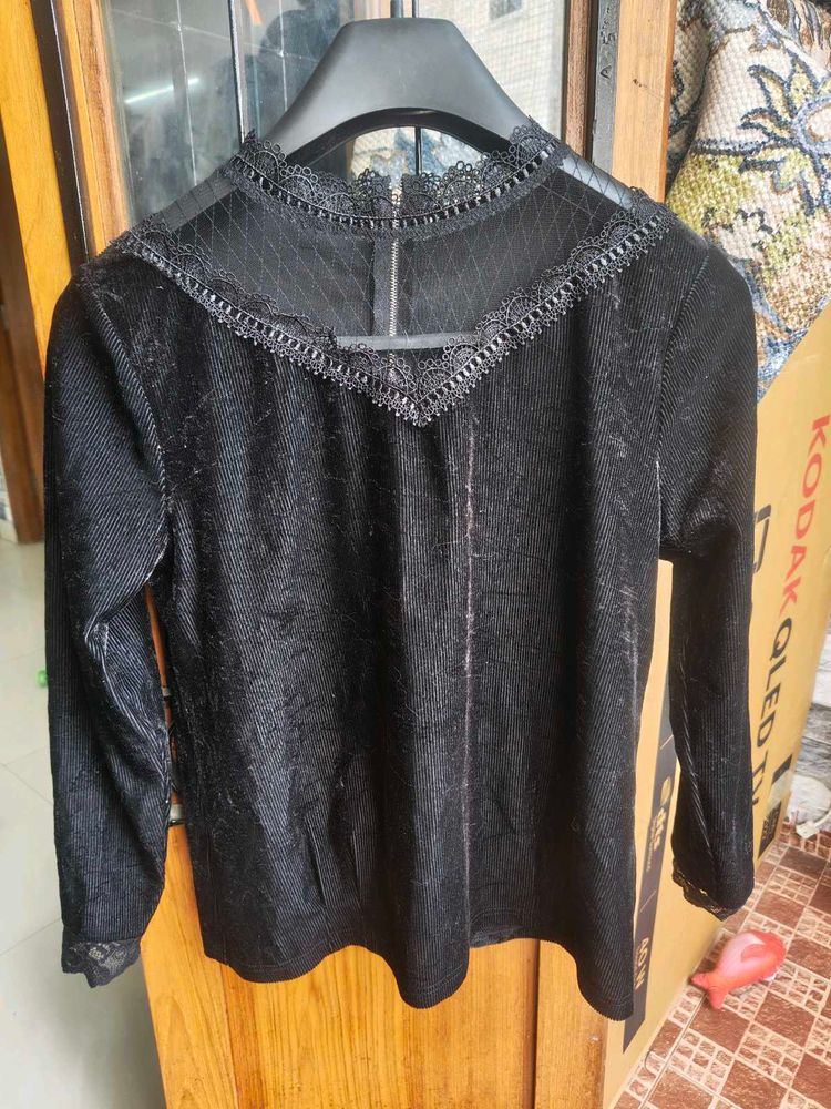 Gothic Elegant Black Velvet Top (stretchable)
