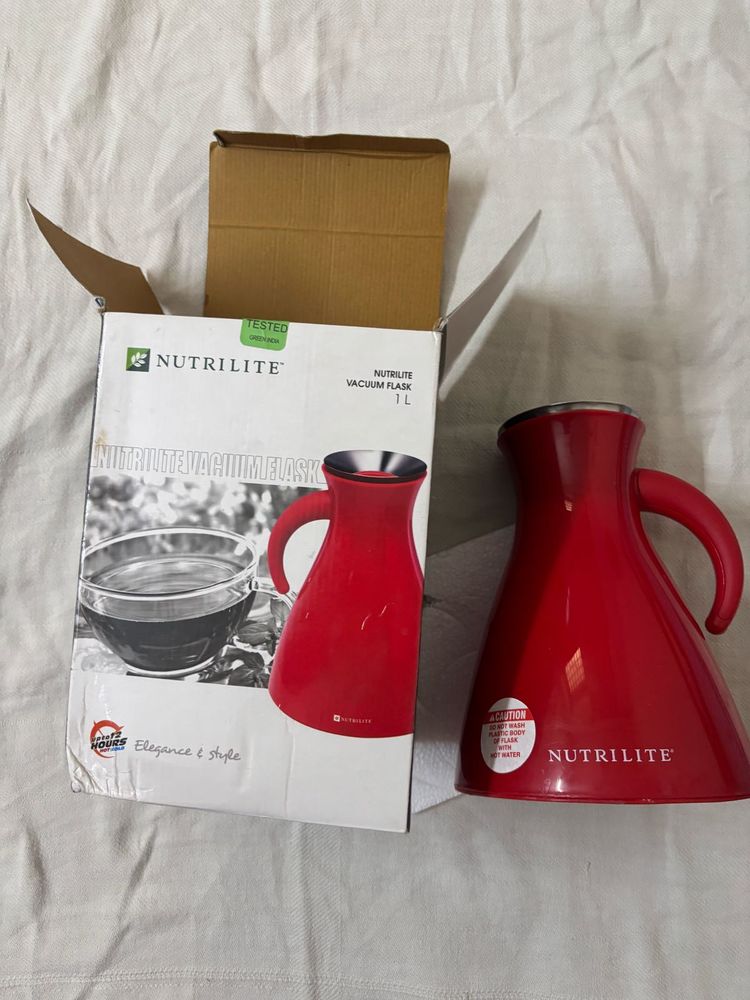 🆕NUTRILITE VACUUM FLASK 1L