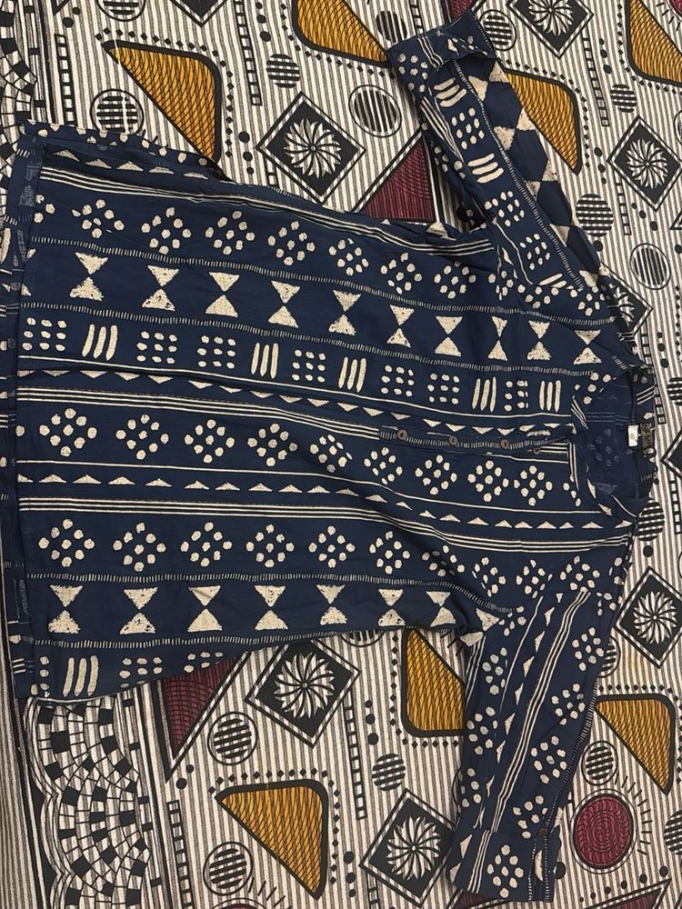 Men's Blue Geometric Print Shirt