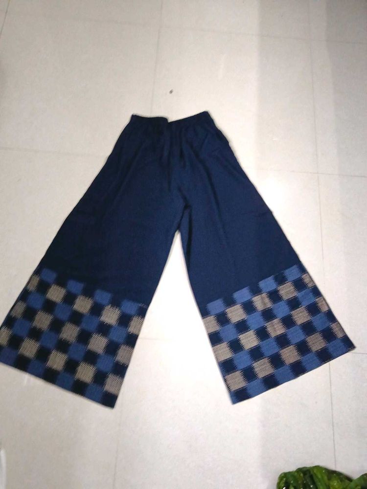 Stylish Wide Leg Navy Palazzos