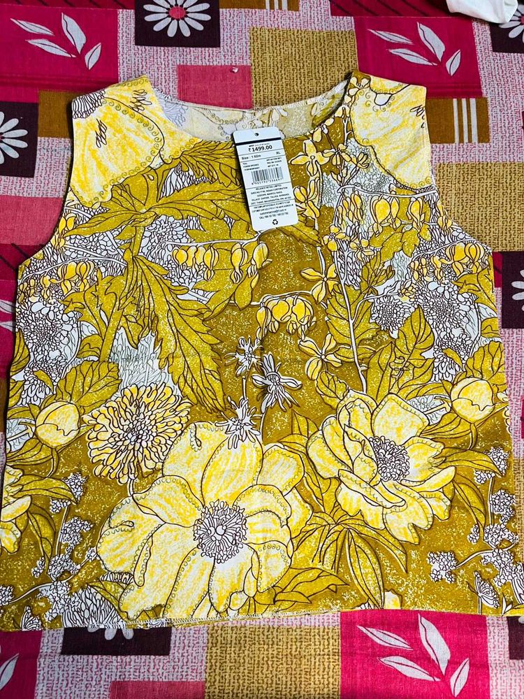 Women floral printed yellow top