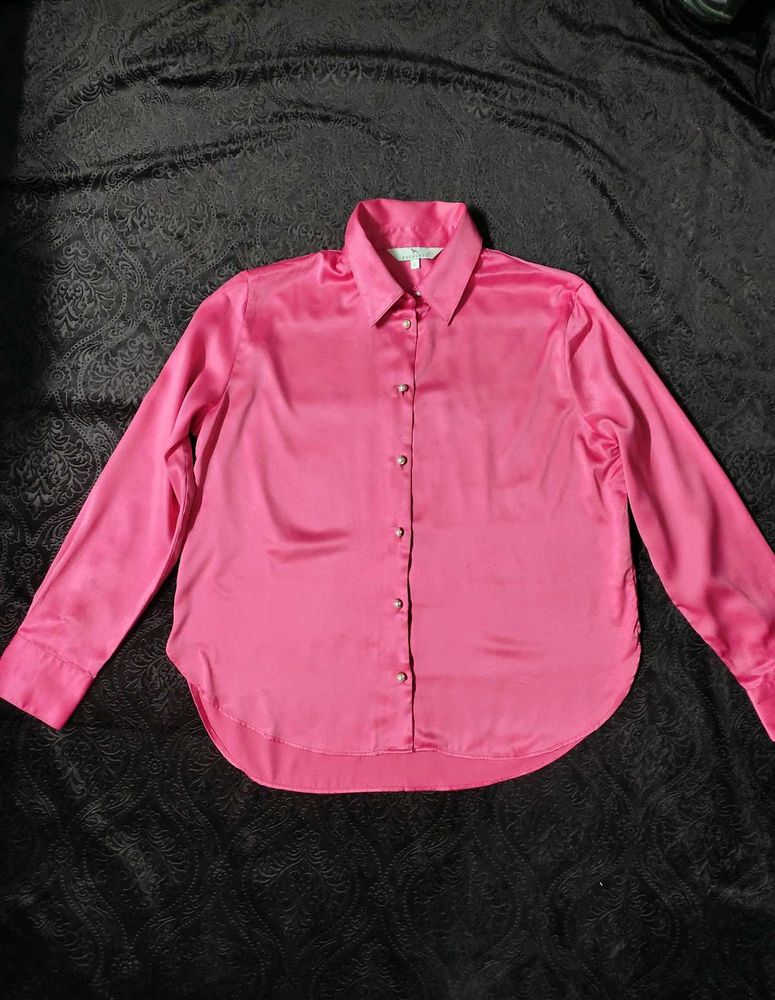 🌸Pink Satin Button-Down Shirt