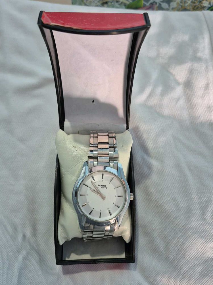 HMT Branded Classic Quartz Wristwatch