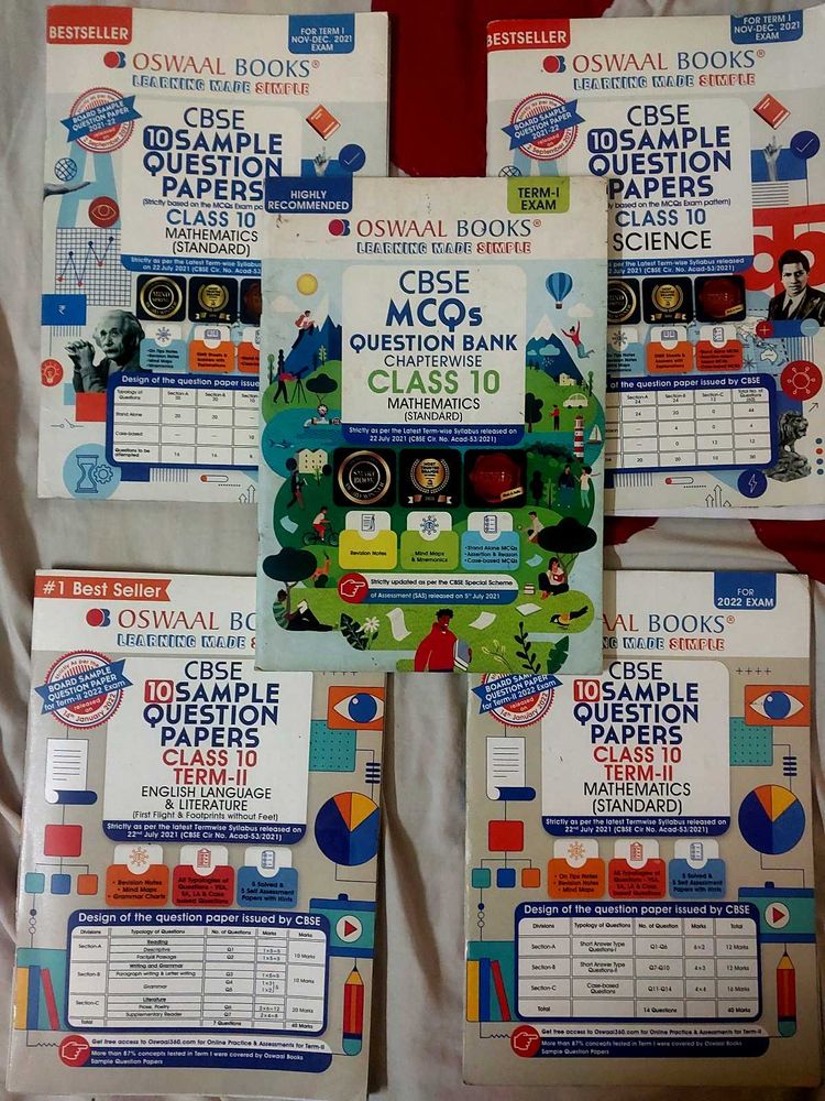 Oswaal Books CBSE Class 10 Sample Papers &amp; MCQs