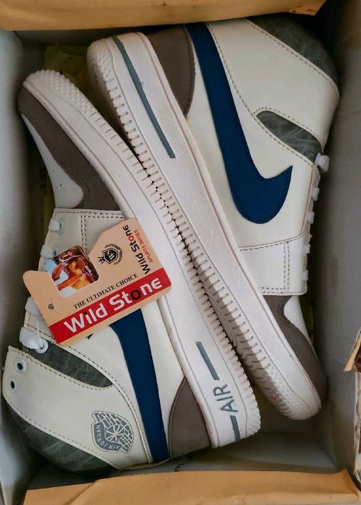 New Basic Sneaker Casual Shoes