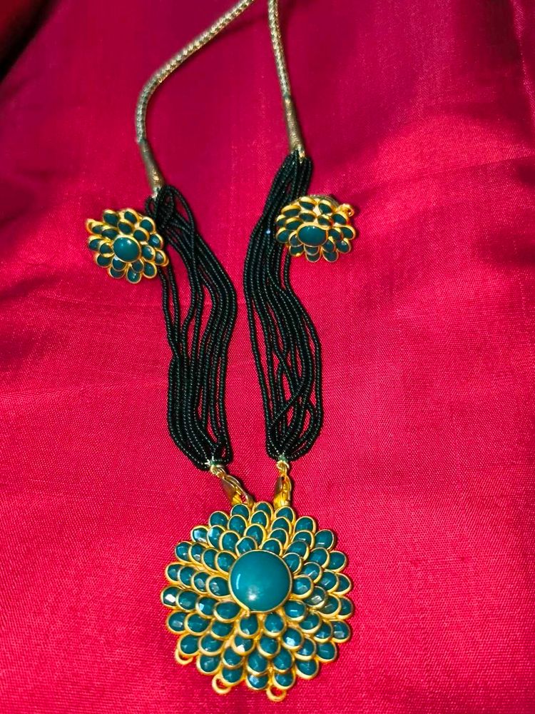 Boho Necklace with Earrings pair