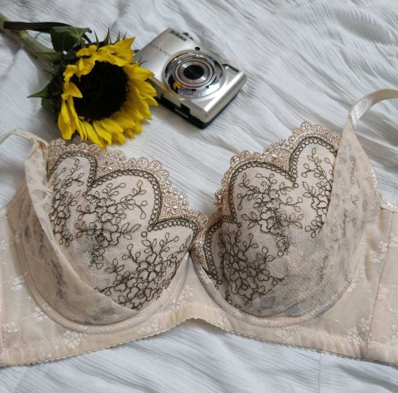 Elegant Lace Balconette Bra
