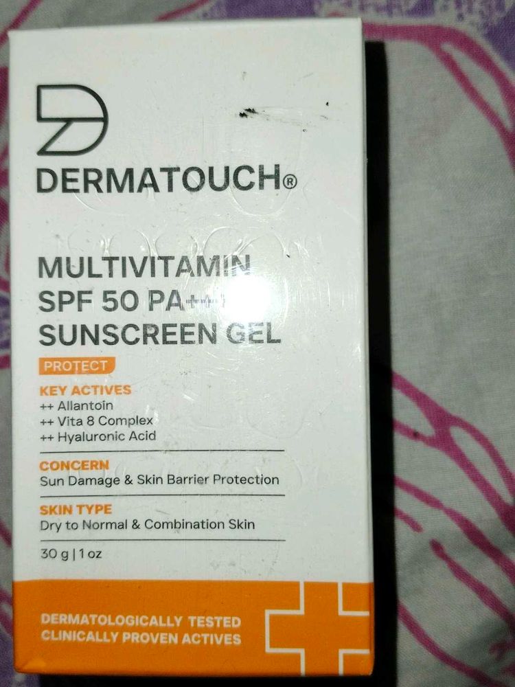 Dermatouch Multivitamin SPF 50 Sunscreen Gel
