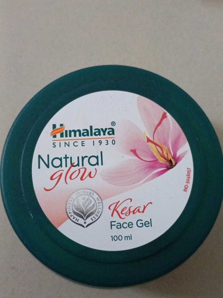 Himalaya Natural Glow Kesar Face Gel