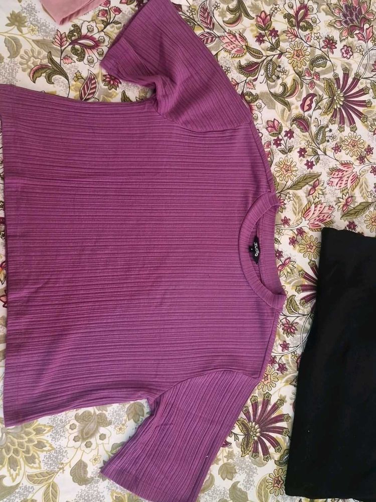 Ribbed Purple Cropped T-Shirt