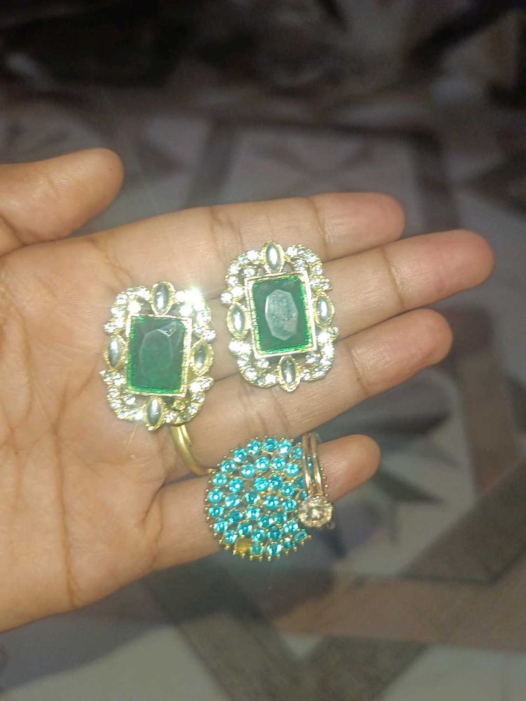 Emerald &amp; Crystal Stud Earrings &amp; Rings Set