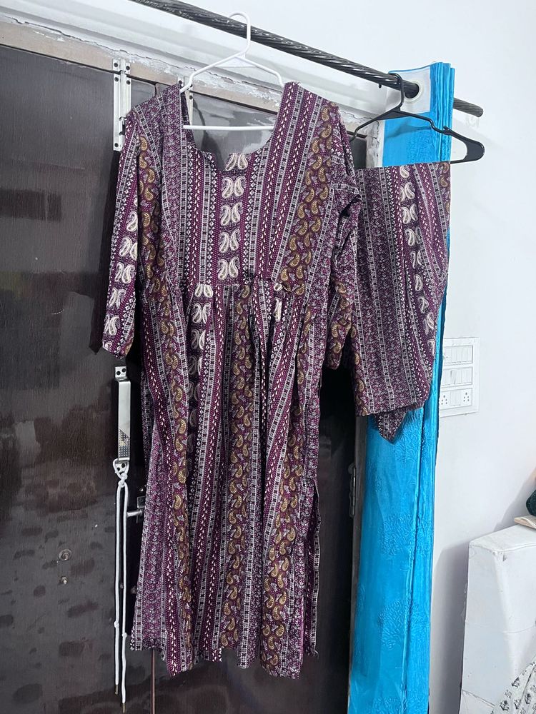 Maroon nyra cut design kurta set