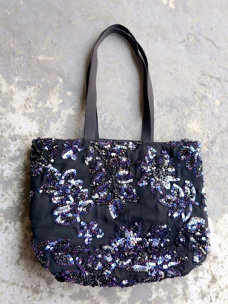 Very Stylish Handbags For Women