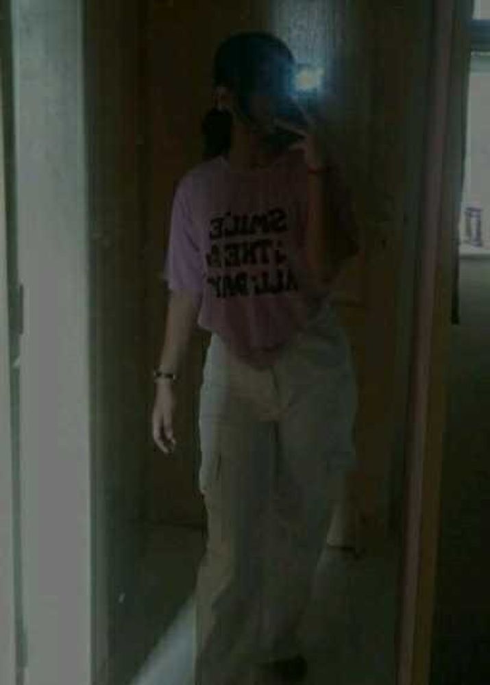 Printed T-shirt.