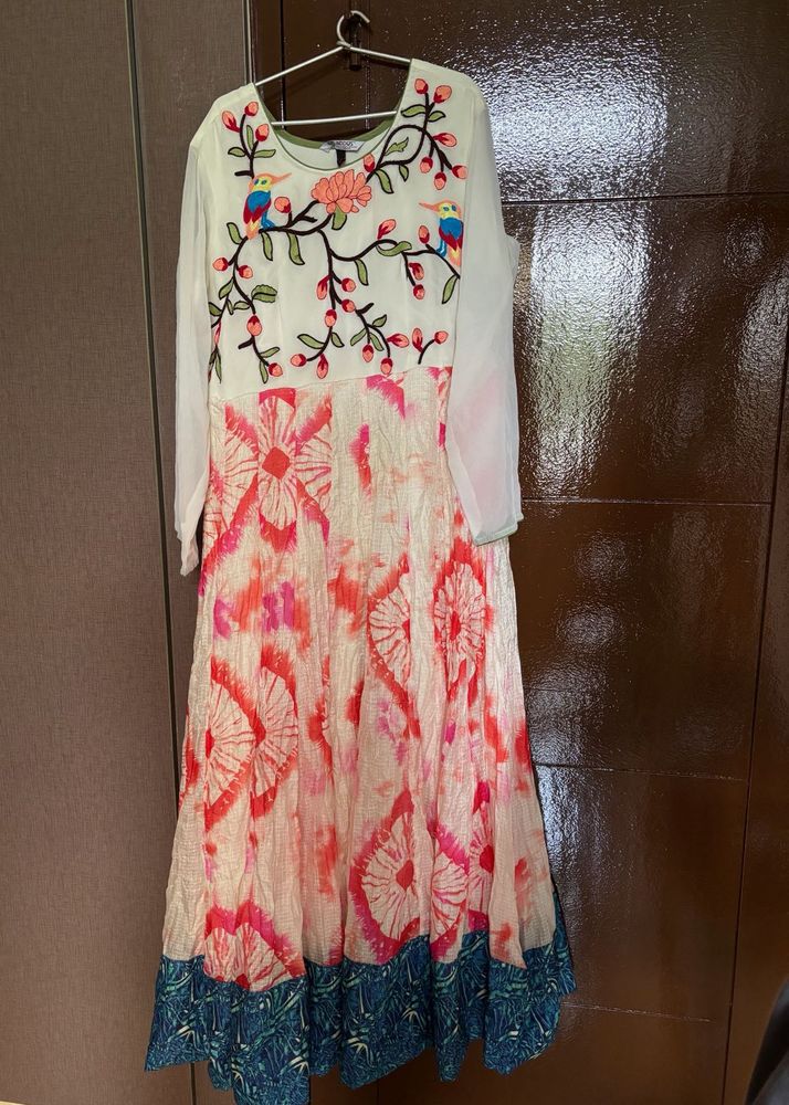 Embroidered Kurta with Tie-Dye Skirt