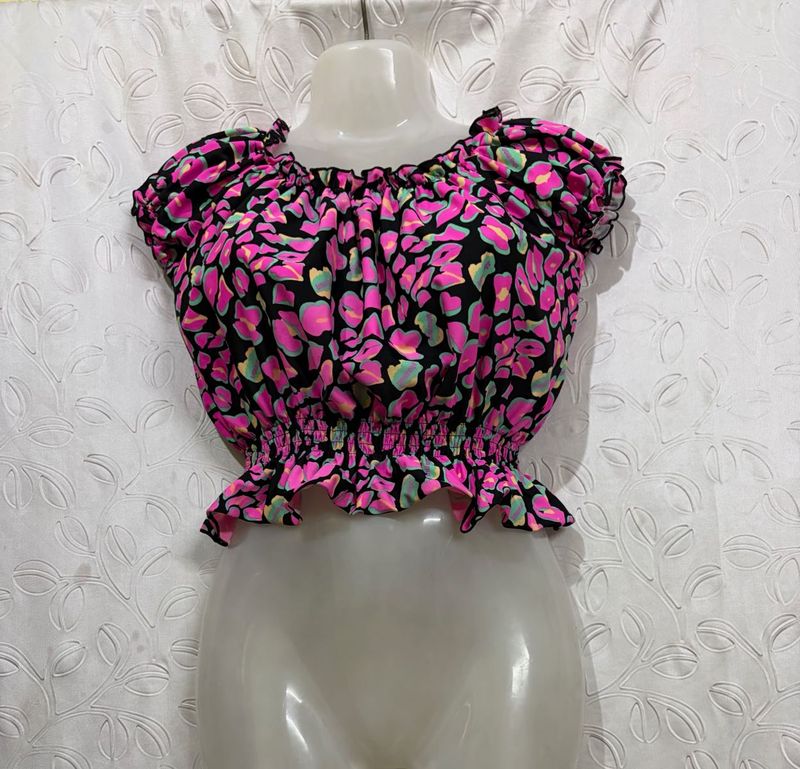 Y2K Kiss Crop Top